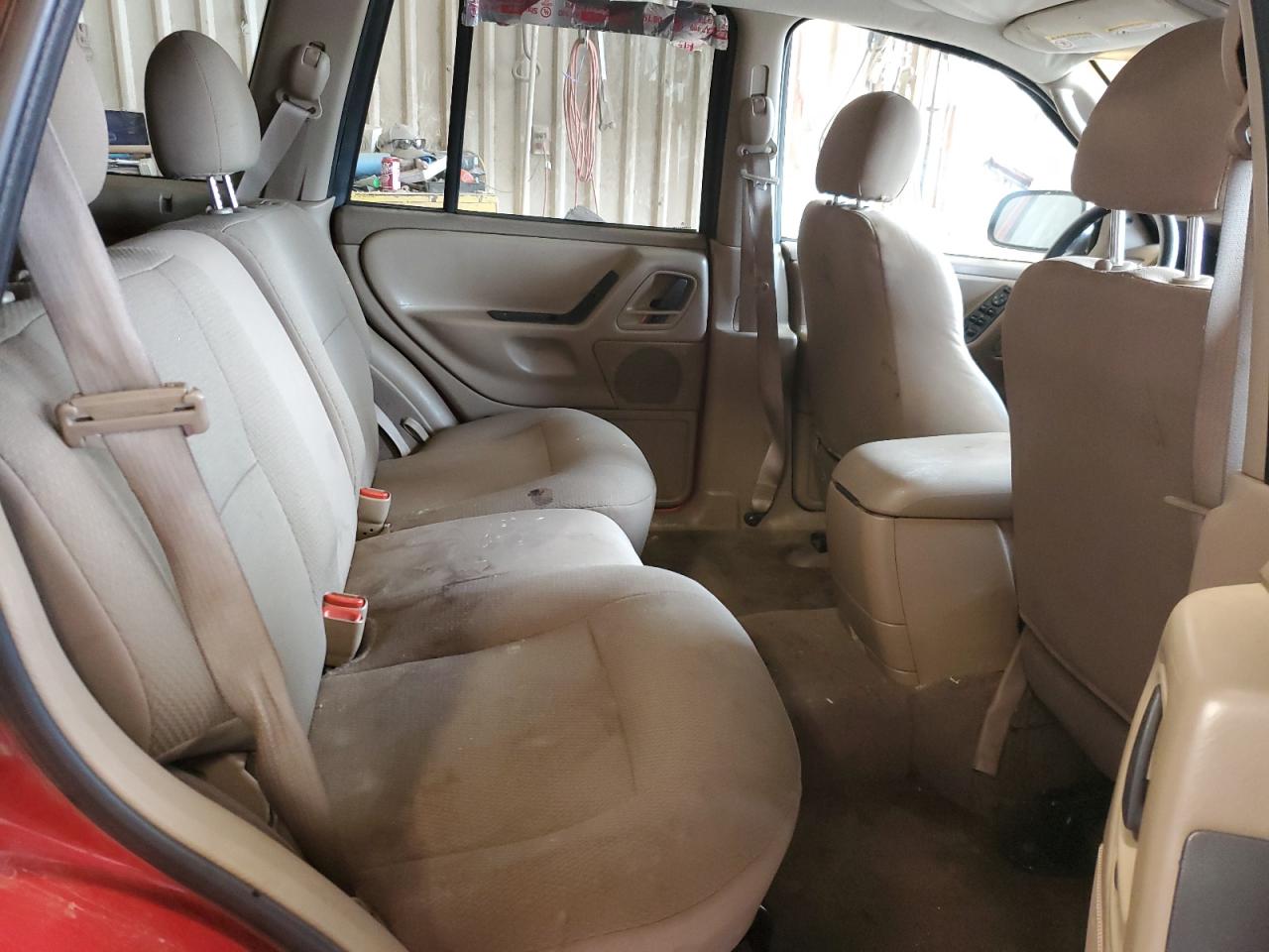 2002 Jeep Grand Cherokee Laredo VIN: 1J4GX48S22C301923 Lot: 63679464