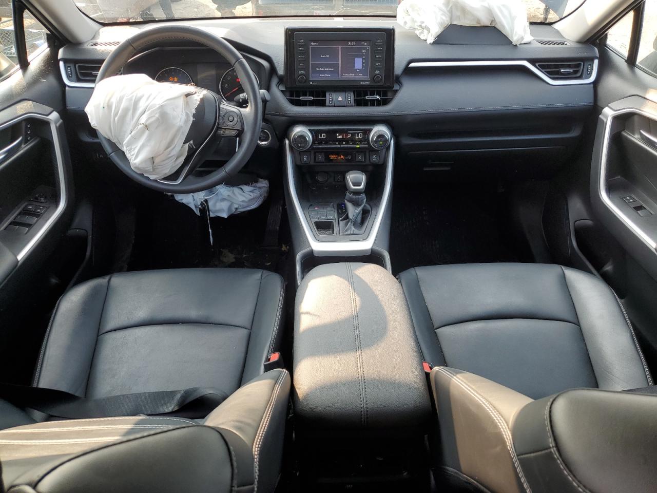 2021 Toyota Rav4 Xle Premium VIN: 2T3A1RFV4MC188582 Lot: 64929094