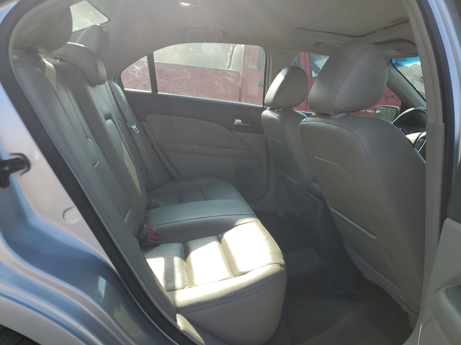 3FAHP0JA5BR218255 2011 Ford Fusion Sel