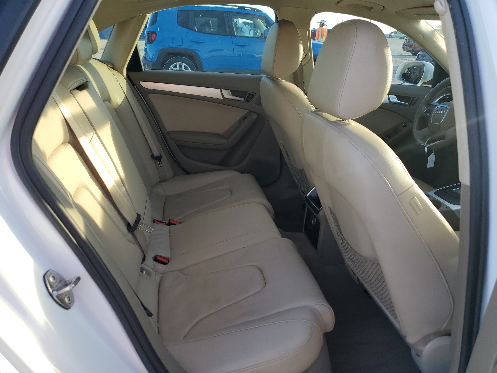 WAUAFAFL2BN040349 2011 Audi A4 Premium