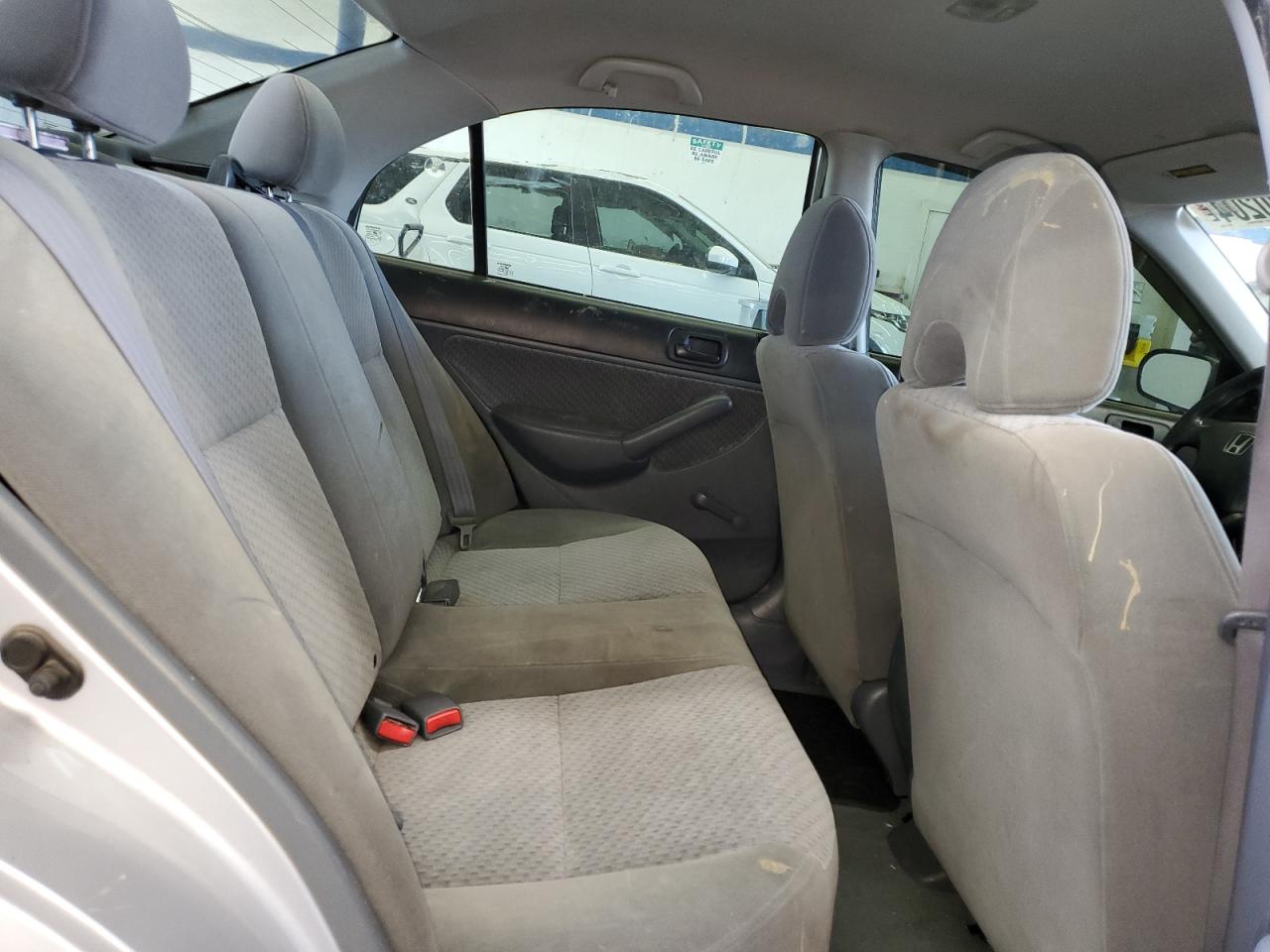 2004 Honda Civic Dx Vp VIN: 2HGES16384H587008 Lot: 62830204