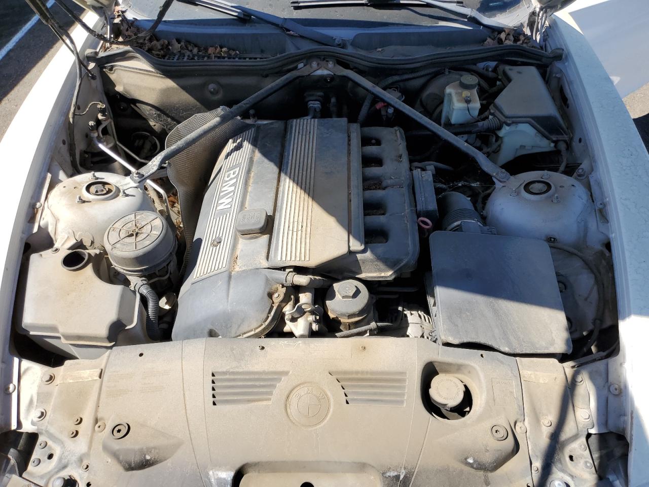 2005 BMW Z4 2.5 VIN: 4USBT33505LS53974 Lot: 65281644