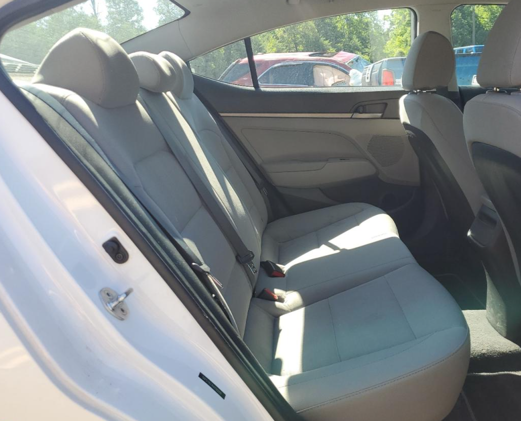 5NPD74LF4HH180098 2017 Hyundai Elantra Se