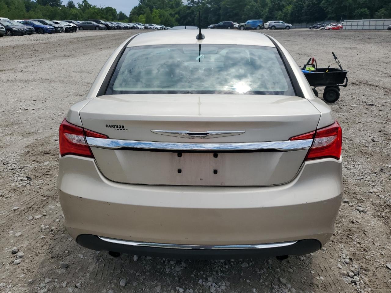 2014 Chrysler 200 Limited VIN: 1C3CCBCG0EN172472 Lot: 63674374