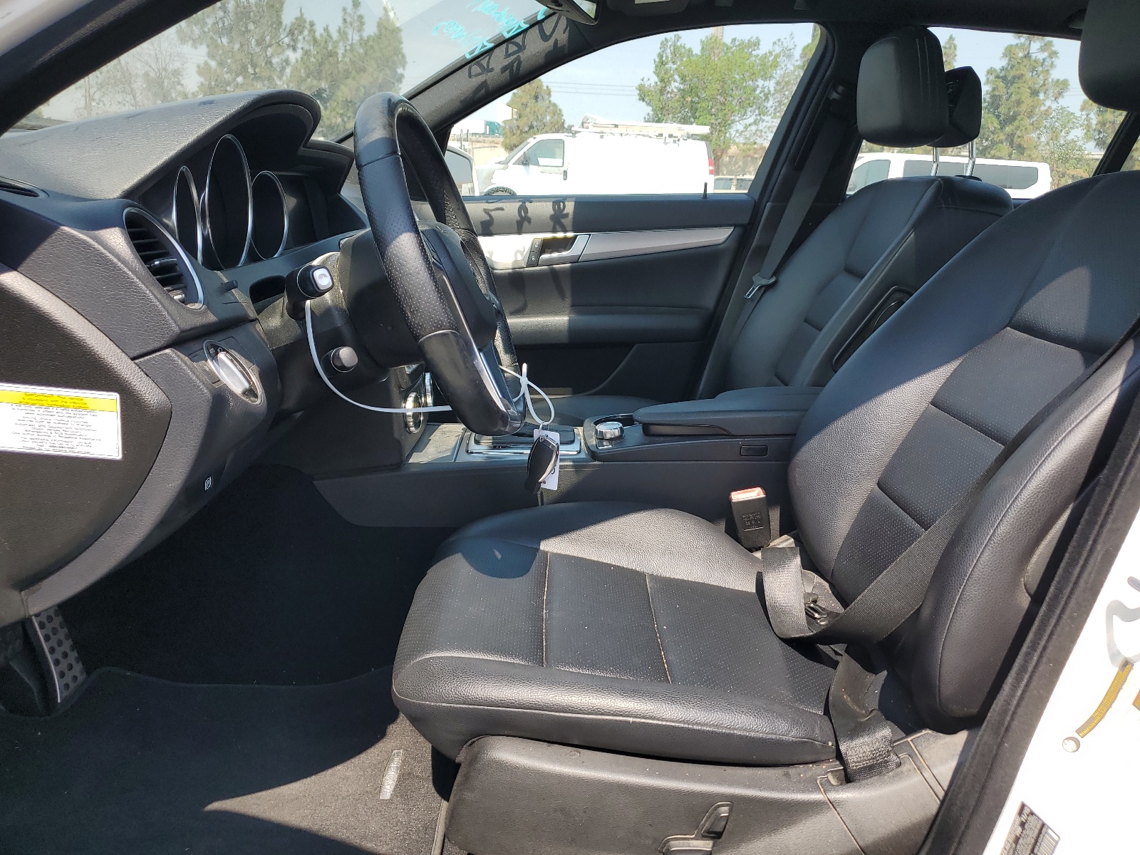 WDDGF4HB1DR270596 2013 Mercedes-Benz C 250