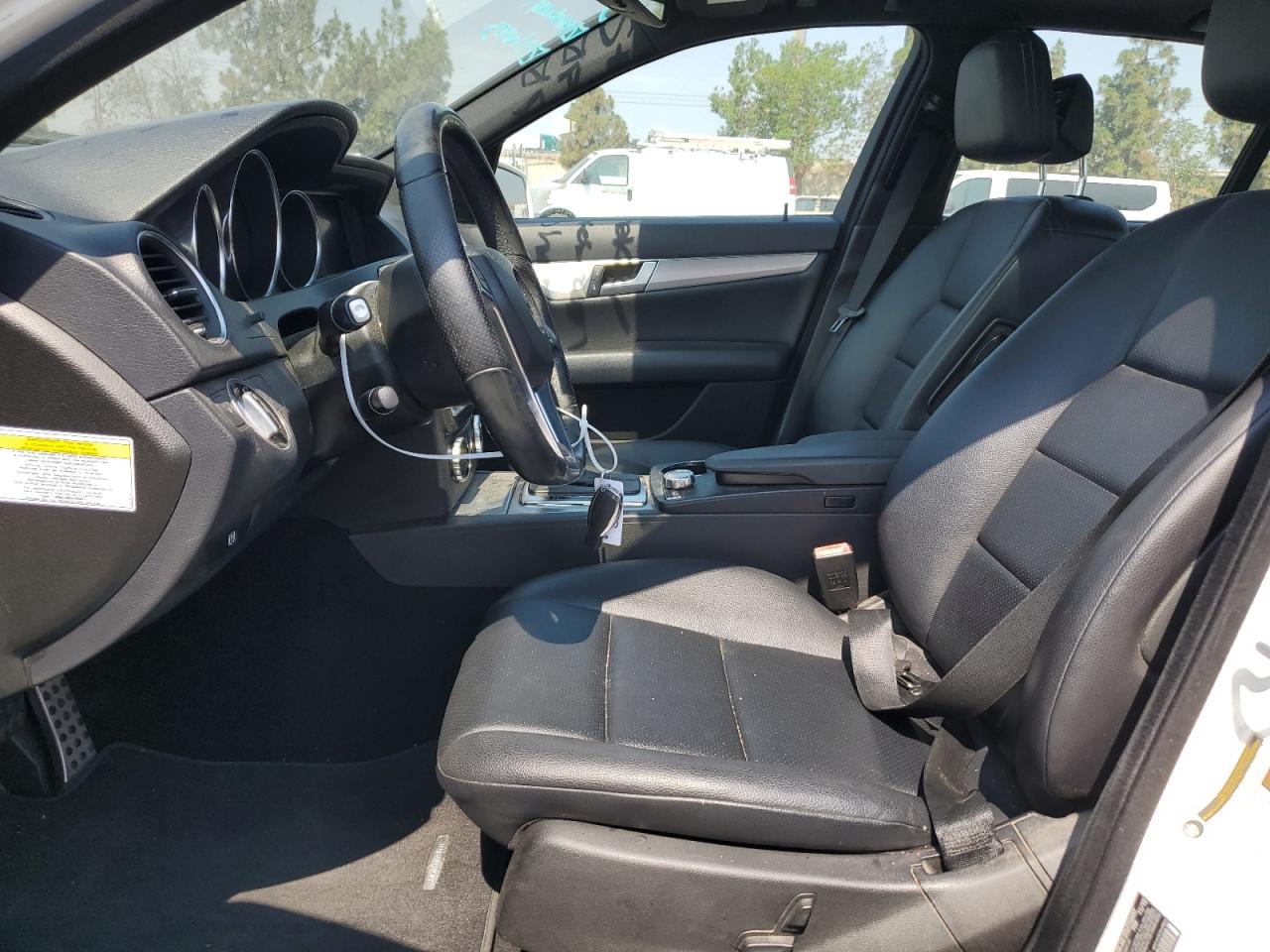 2013 Mercedes-Benz C 250 VIN: WDDGF4HB1DR270596 Lot: 62151224