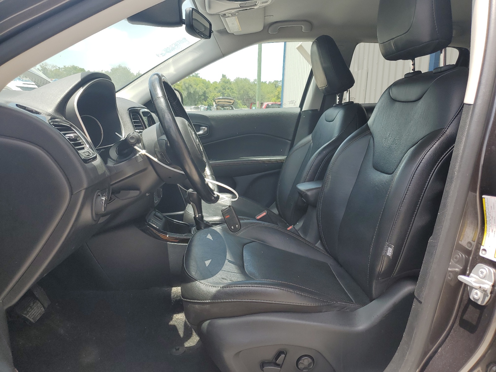 3C4NJCCBXLT187515 2020 Jeep Compass Limited