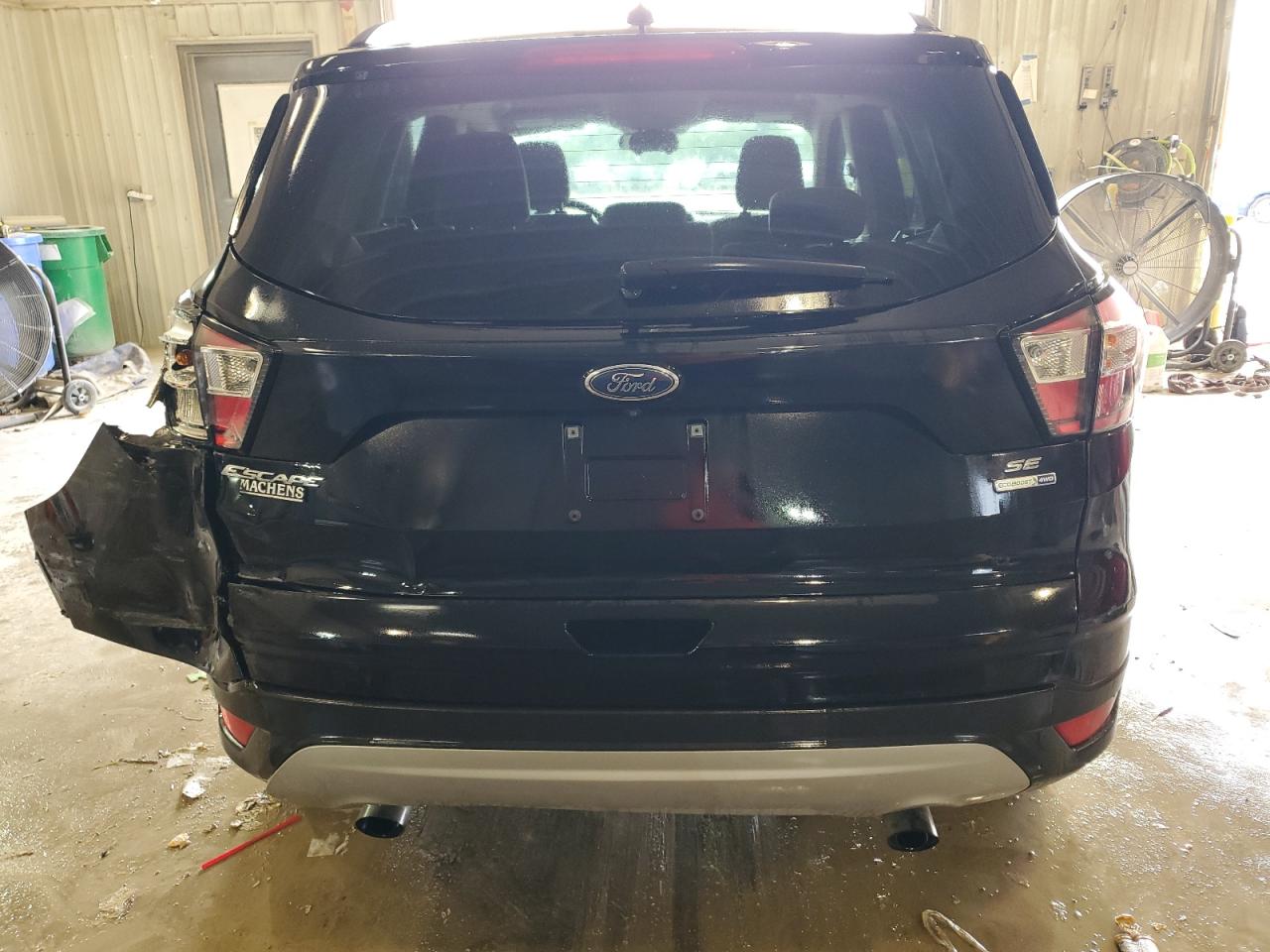 1FMCU9GD6JUC88997 2018 Ford Escape Se