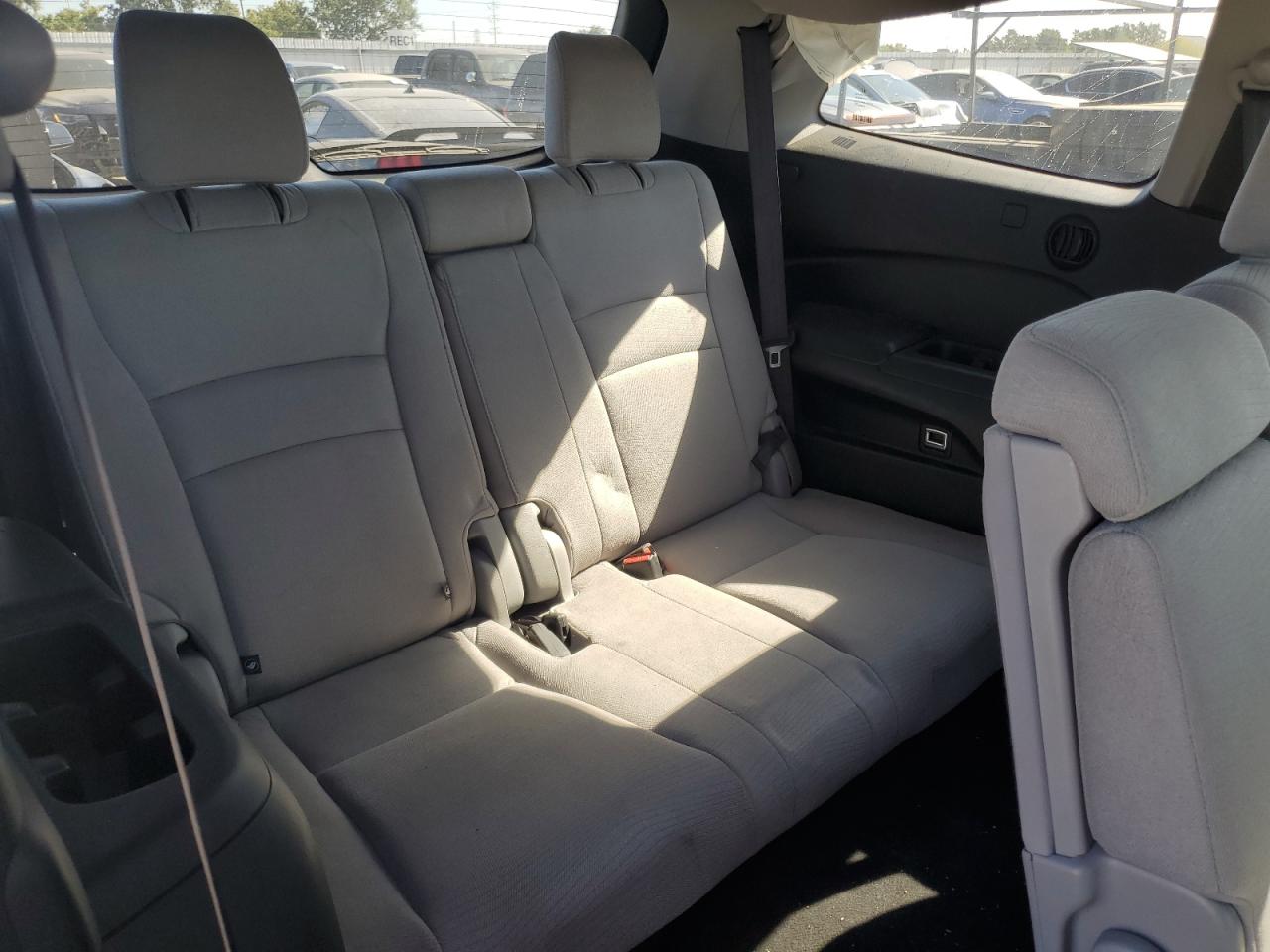 2016 Honda Pilot Lx VIN: 5FNYF5H1XGB019632 Lot: 63343964