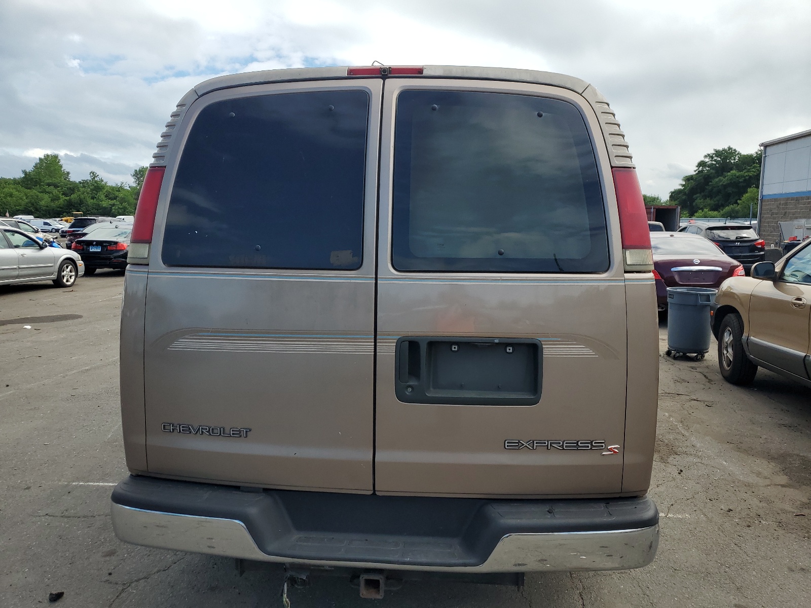 1GBFG15R0X1115547 1999 Chevrolet Express G1500