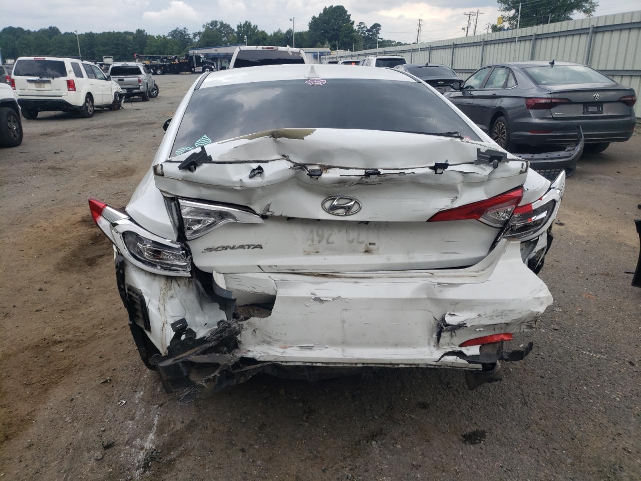 2017 Hyundai Sonata Se VIN: 5NPE24AF8HH446258 Lot: 64113304