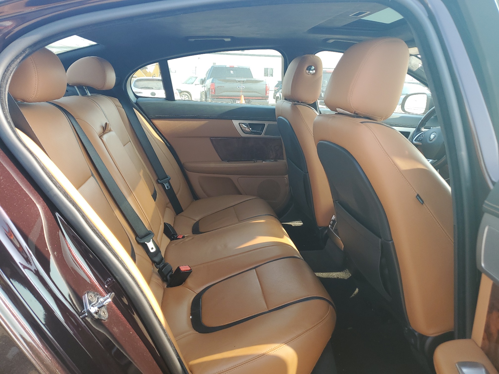 SAJWJ0FF7F8U59816 2015 Jaguar Xf 3.0 Sport Awd