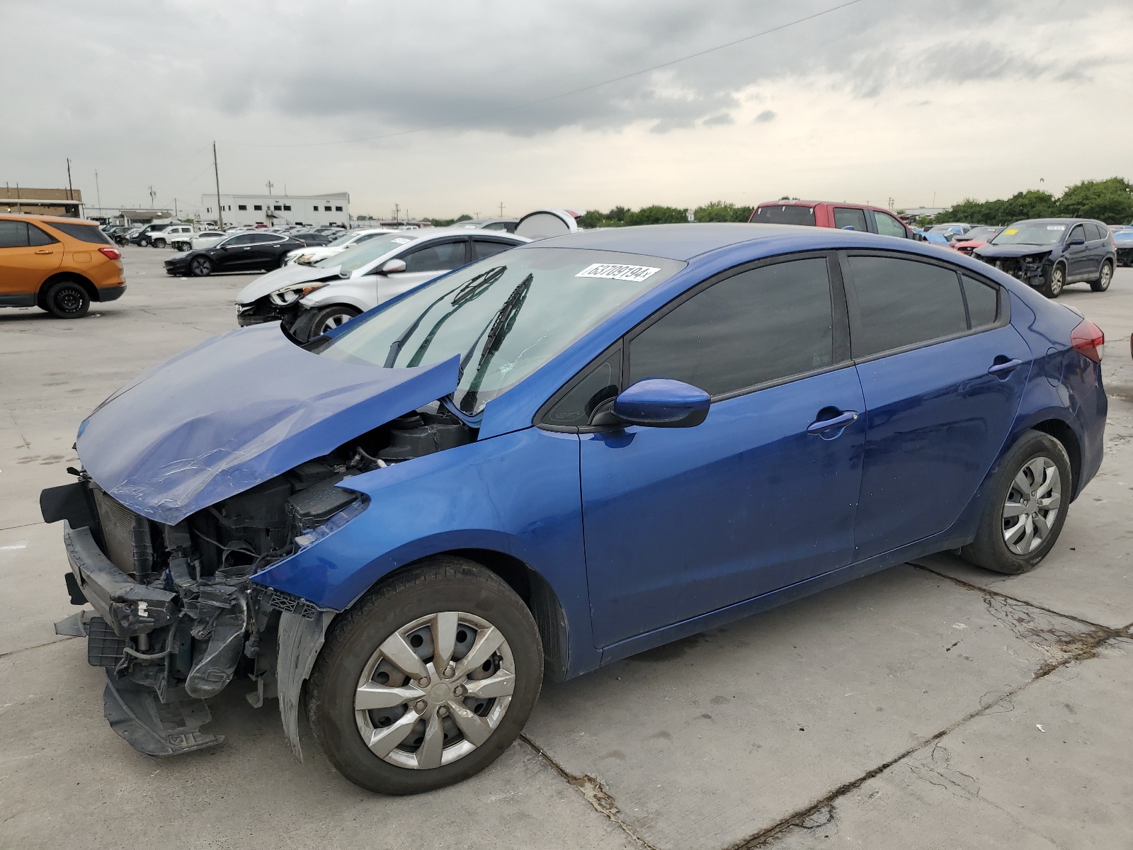 2018 Kia Forte Lx vin: 3KPFK4A78JE275759