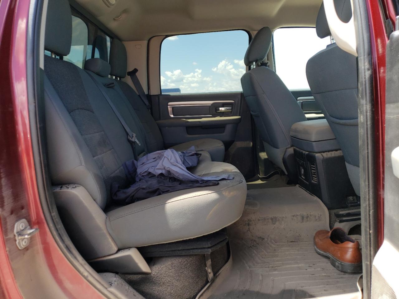 2016 Ram 1500 Slt VIN: 3C6RR7LT1GG364775 Lot: 60635924