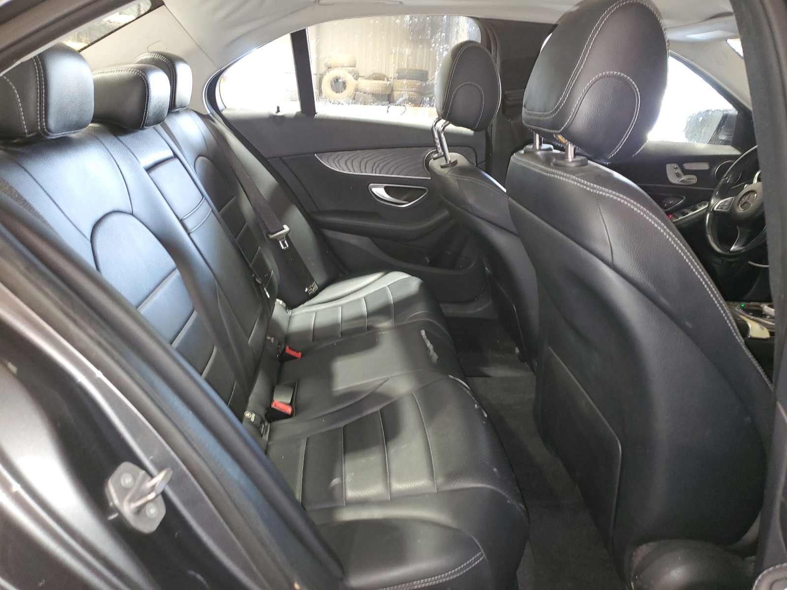 55SWF4JBXHU191311 2017 Mercedes-Benz C 300