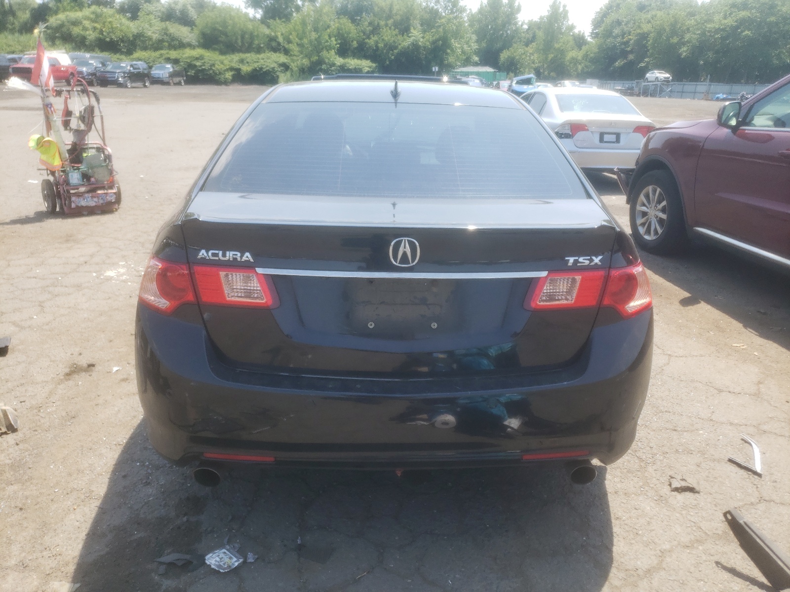 JH4CU2F68BC004810 2011 Acura Tsx