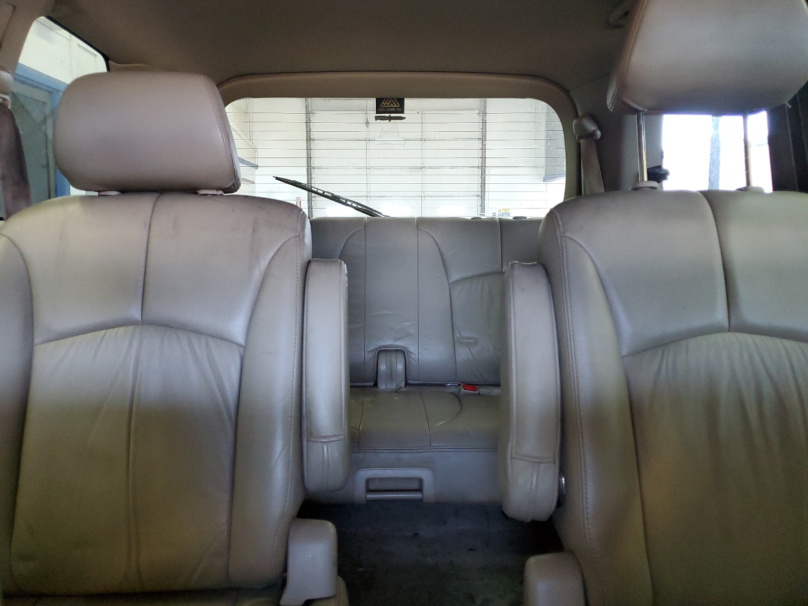 JM3LW28G3Y0155900 2000 Mazda Mpv Wagon