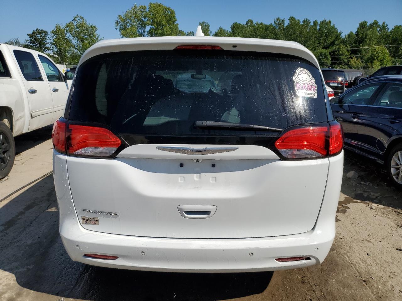 2C4RC1CG5HR515879 2017 Chrysler Pacifica Lx