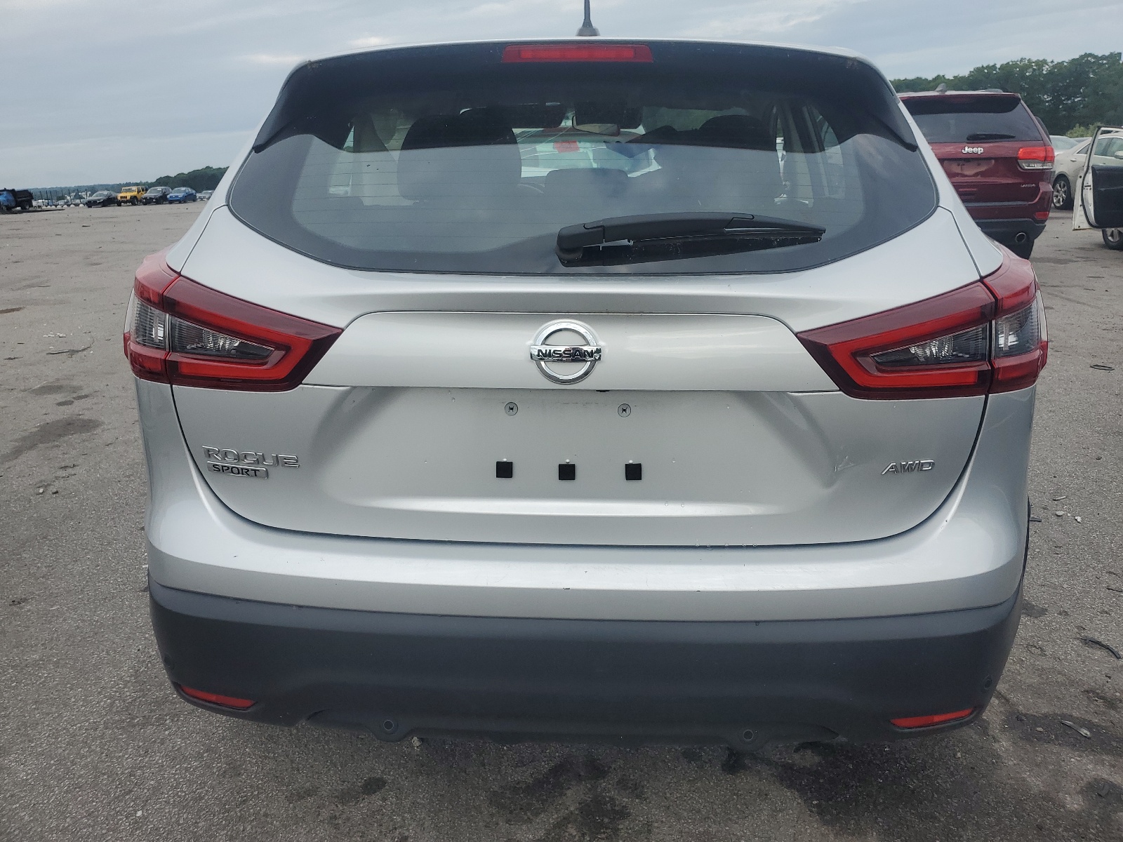 JN1BJ1AW2MW429192 2021 Nissan Rogue Sport S