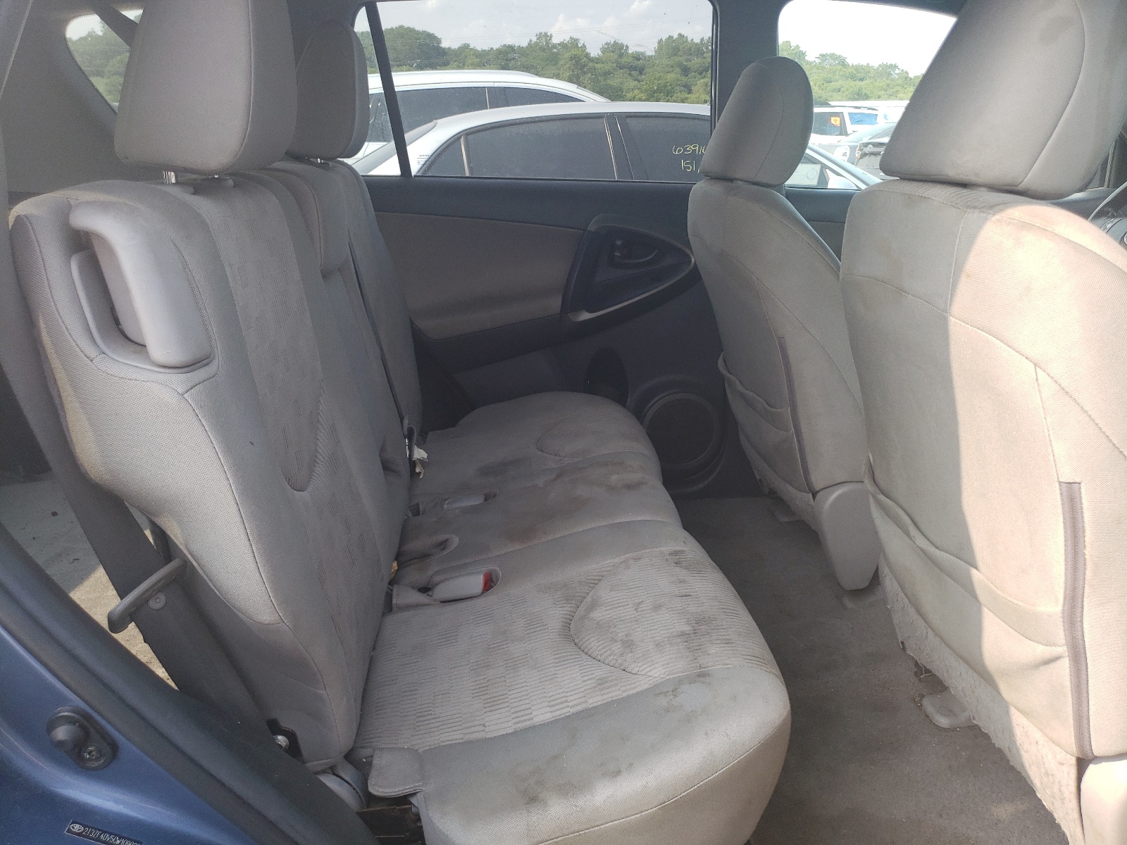 2T3ZF4DV5CW109928 2012 Toyota Rav4