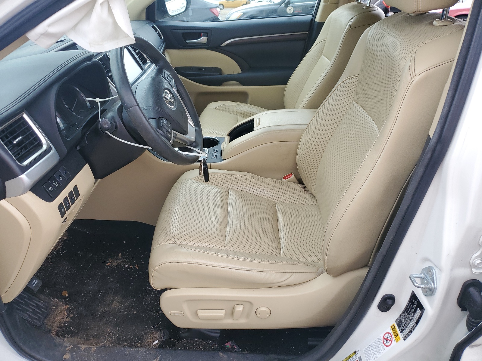 5TDDKRFH1GS235768 2016 Toyota Highlander Limited