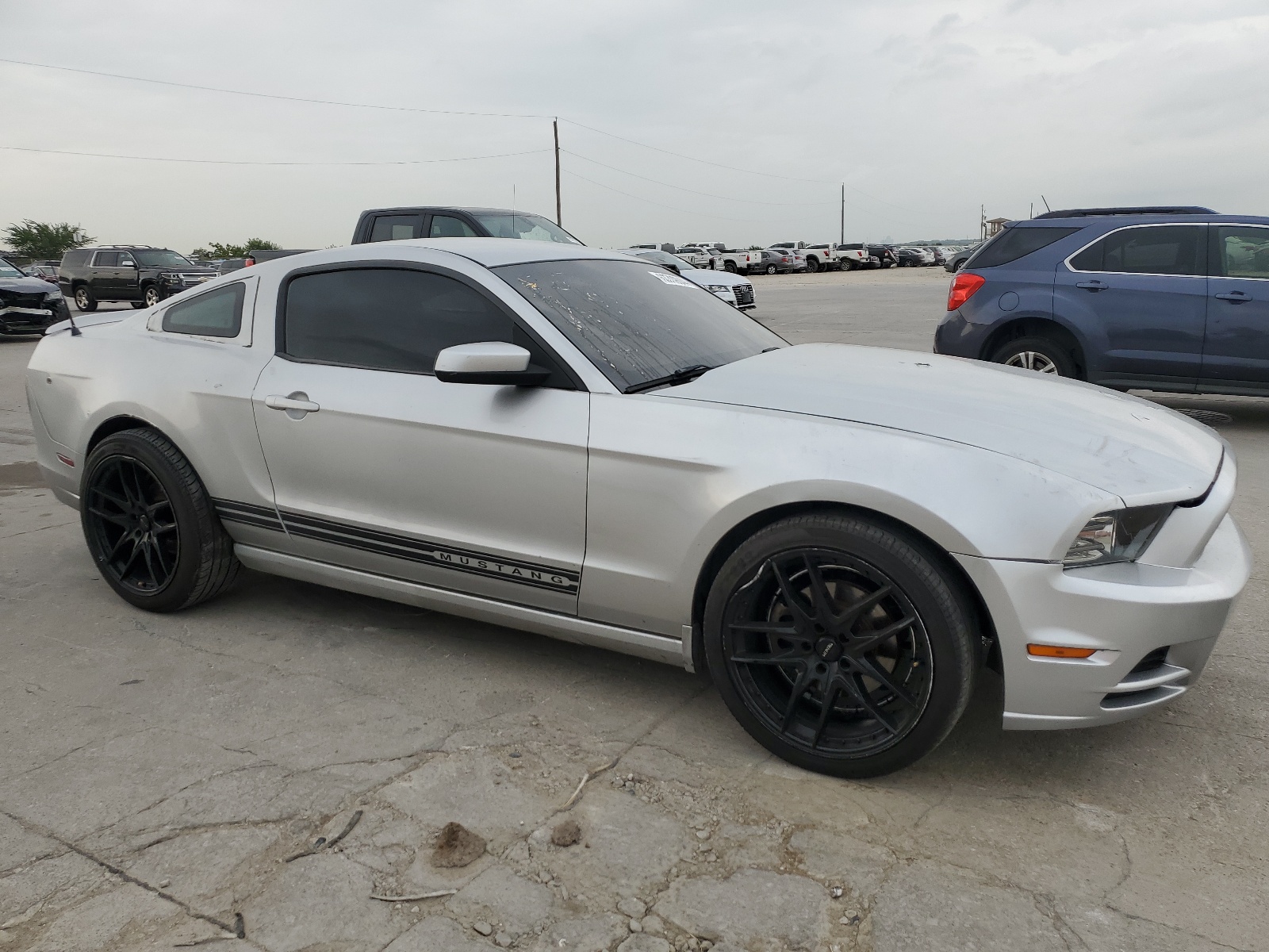 2013 Ford Mustang vin: 1ZVBP8AM7D5214266