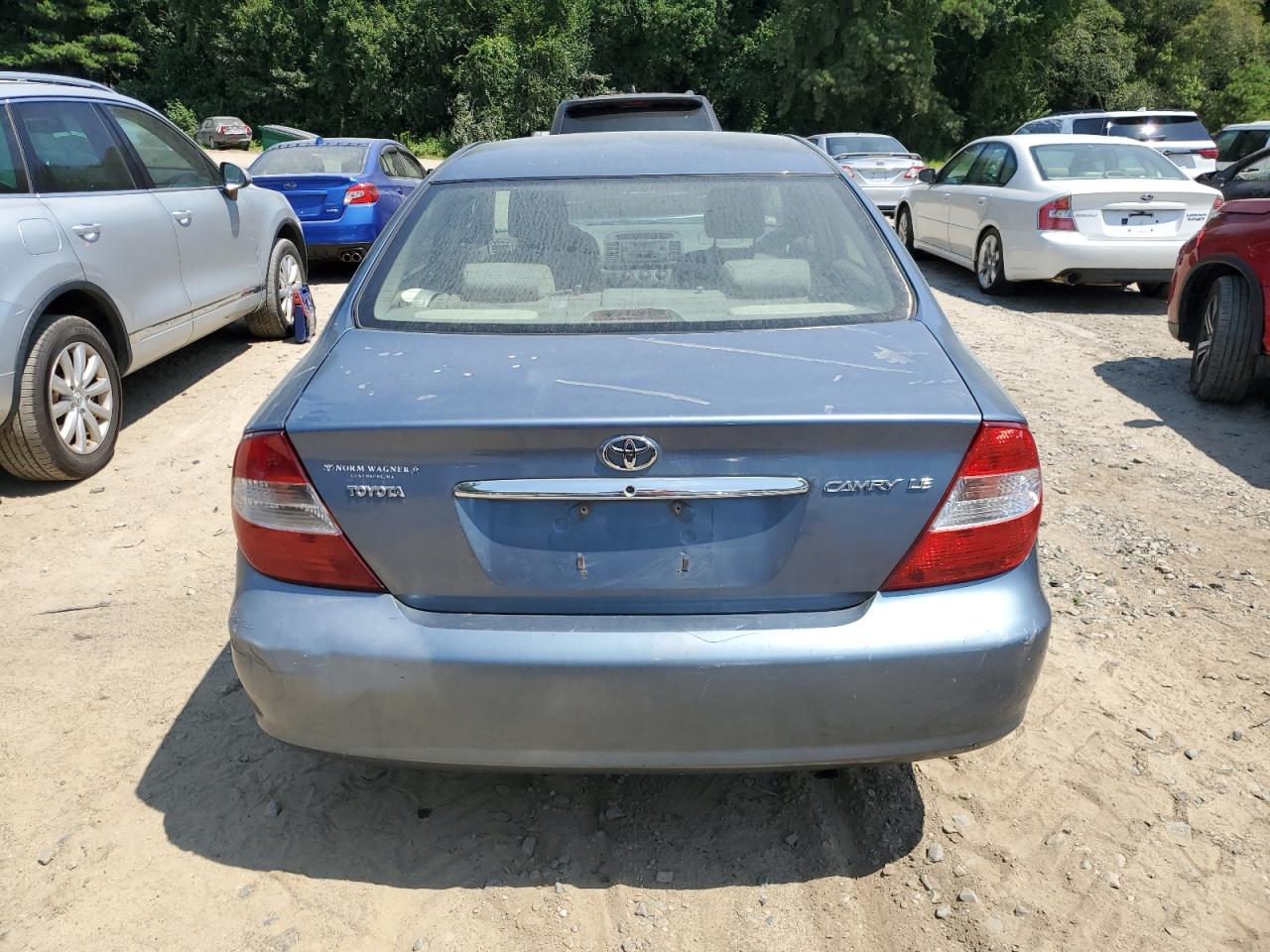 2003 Toyota Camry Le VIN: JTDBE32K230161853 Lot: 64180304