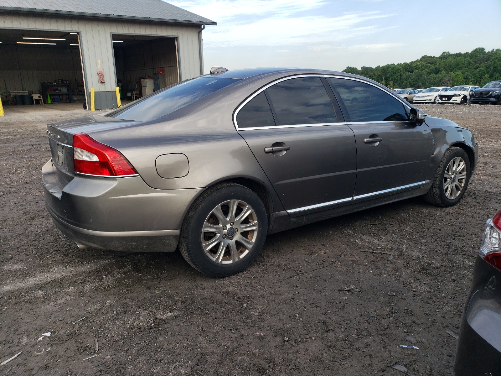 YV1952AS3B1137235 2011 Volvo S80 3.2