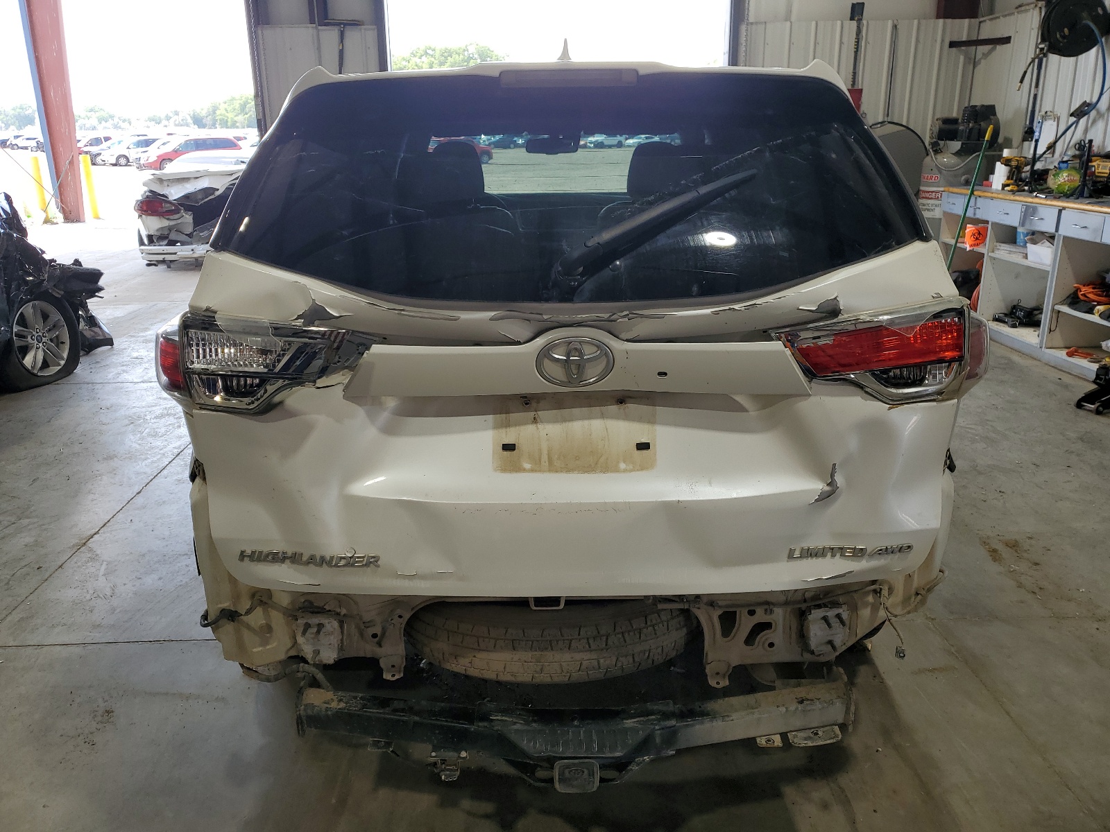 5TDDKRFH7FS200909 2015 Toyota Highlander Limited