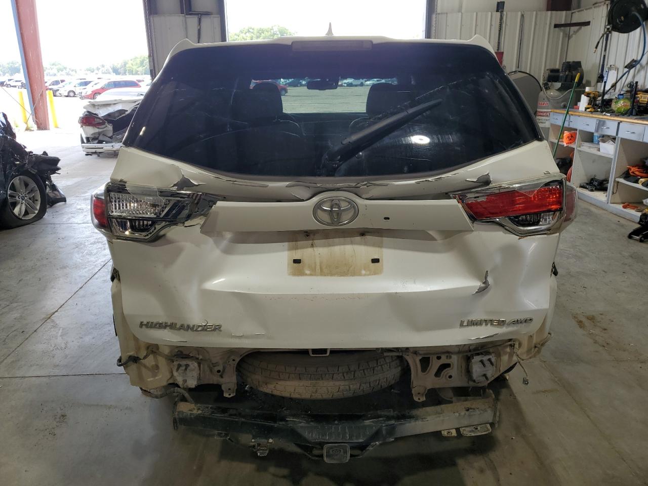 2015 Toyota Highlander Limited VIN: 5TDDKRFH7FS200909 Lot: 62885704