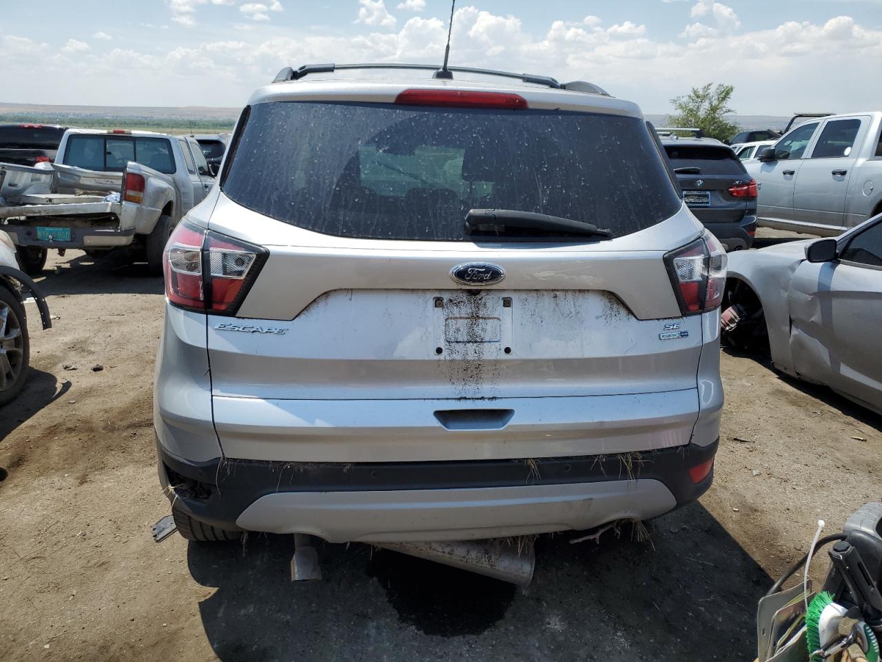 1FMCU9G9XHUA61494 2017 Ford Escape Se