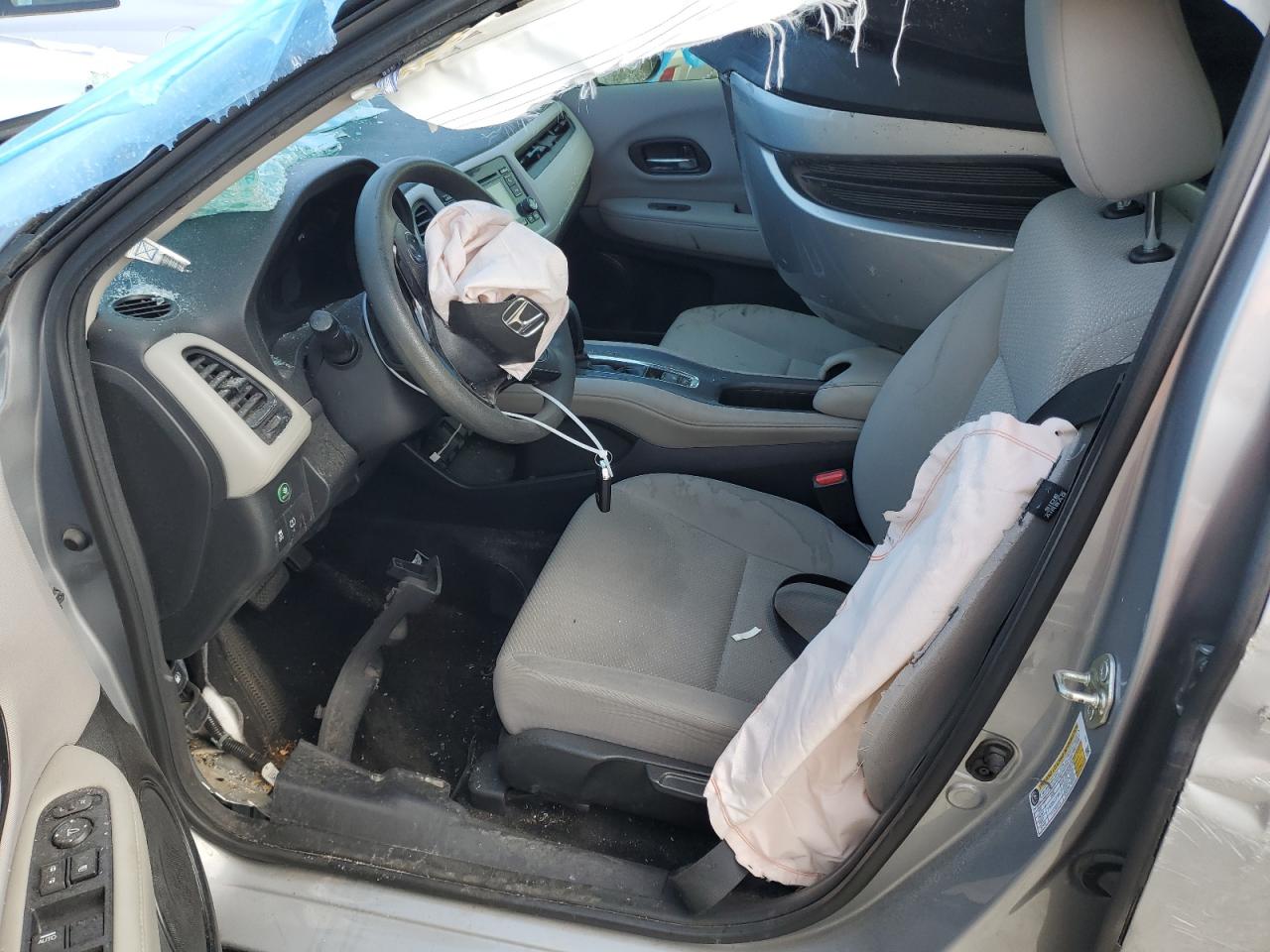 2017 Honda Hr-V Lx VIN: 3CZRU5H30HG702313 Lot: 61643754