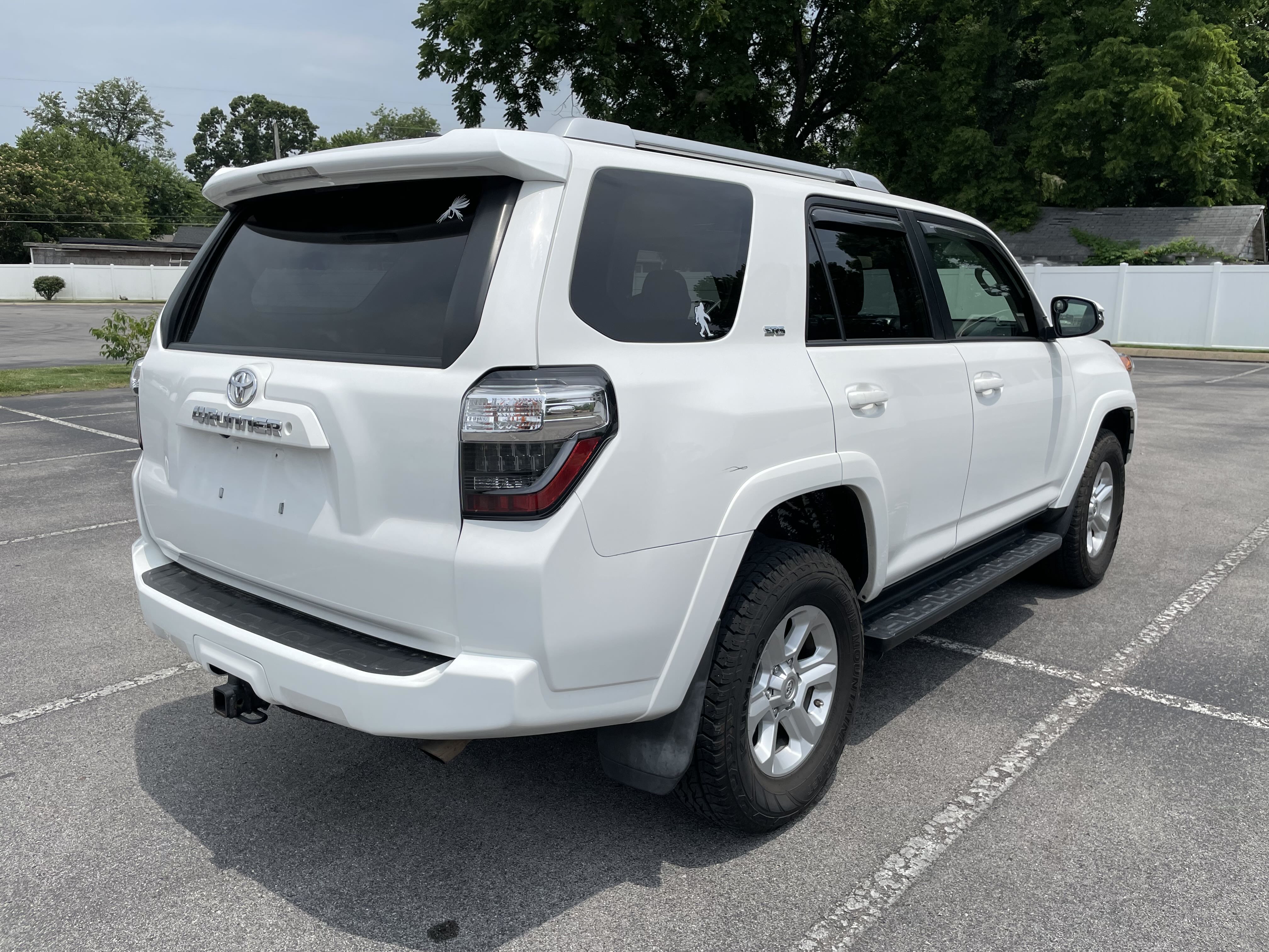 2019 Toyota 4Runner Sr5 vin: JTEBU5JR5K5679658