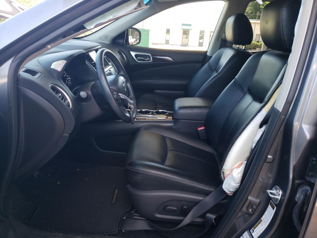 2015 Nissan Pathfinder S VIN: 5N1AR2MN8FC695875 Lot: 61244254