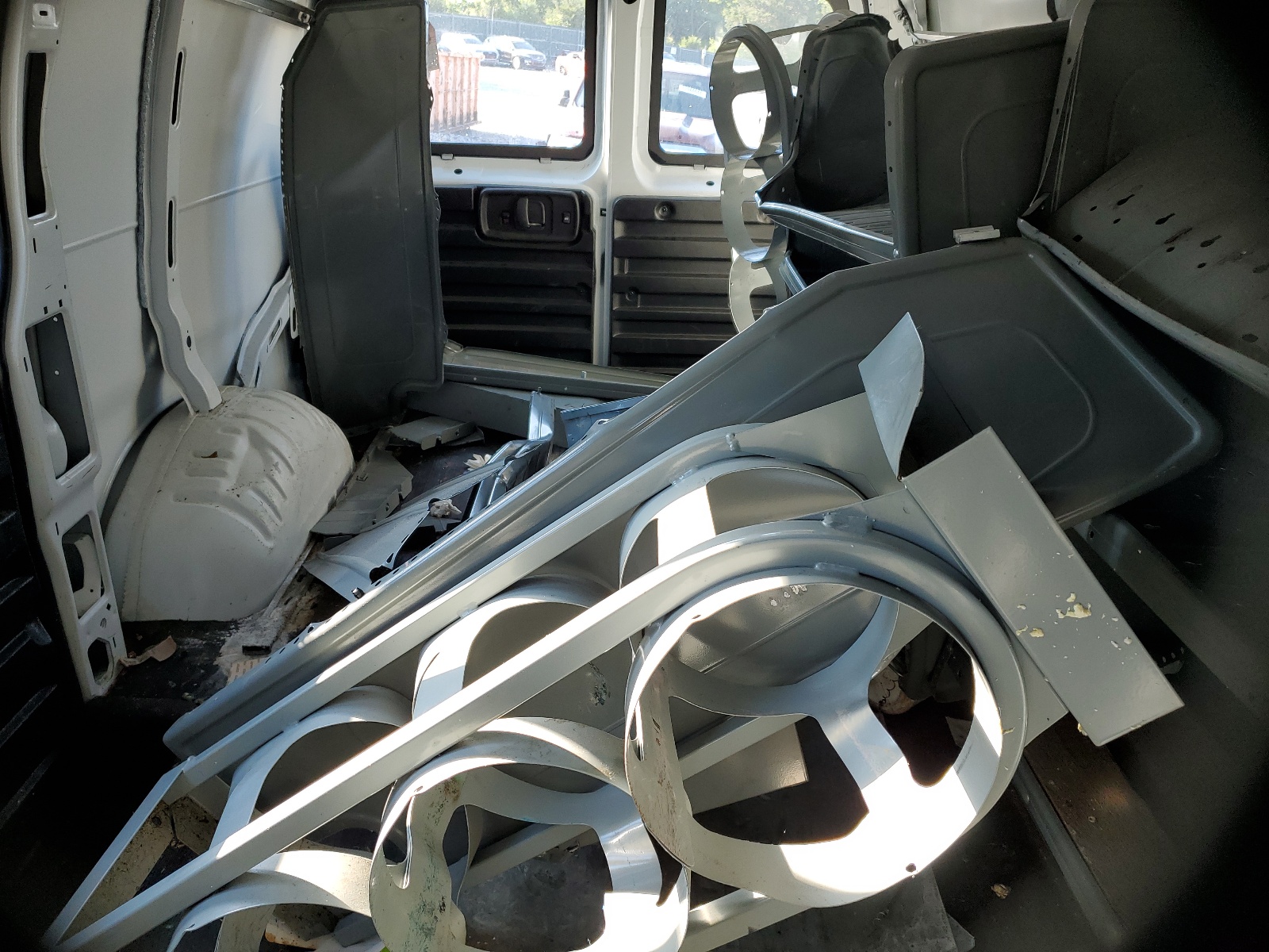 1GCWGAFP0N1280729 2022 Chevrolet Express G2500