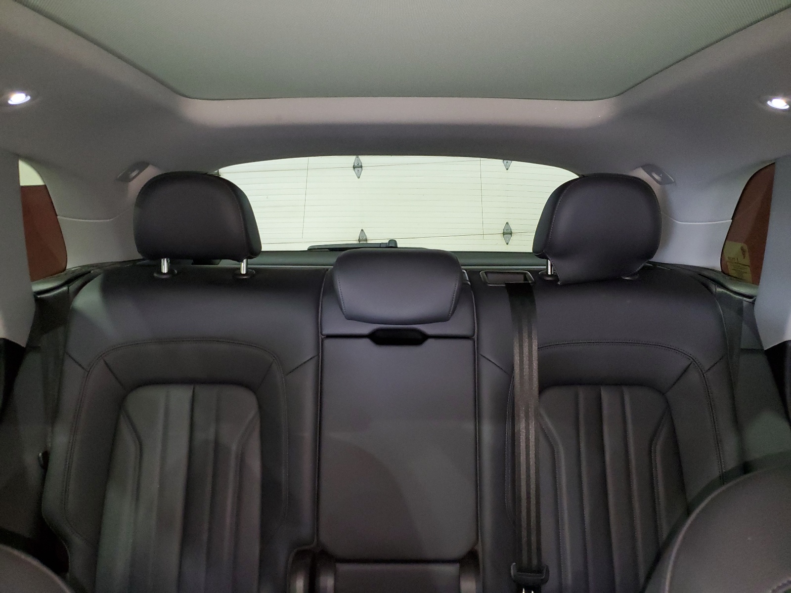 WA1BNAFY8J2199263 2018 Audi Q5 Premium Plus