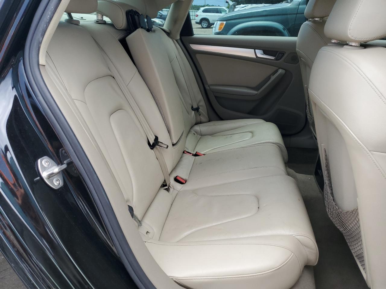 2011 Audi A4 Premium VIN: WAUAFAFL2BN044238 Lot: 63191864