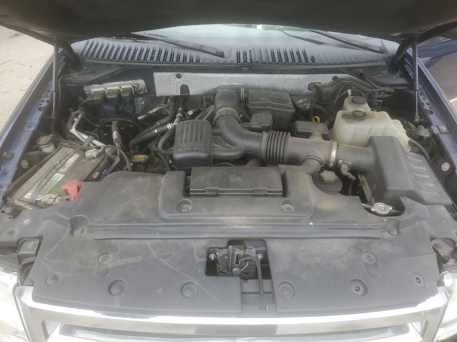 1FMJU1J52AEA87831 2010 Ford Expedition Eddie Bauer