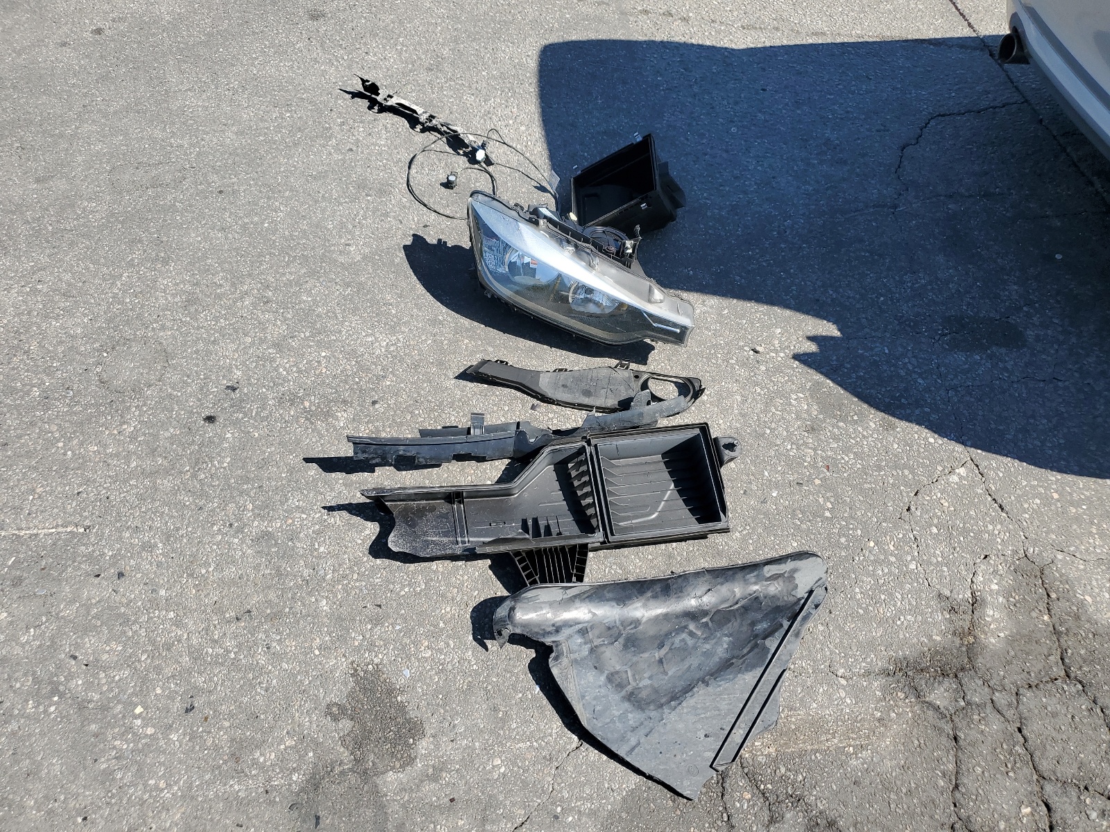 WBA3B1C55FK140382 2015 BMW 320 I