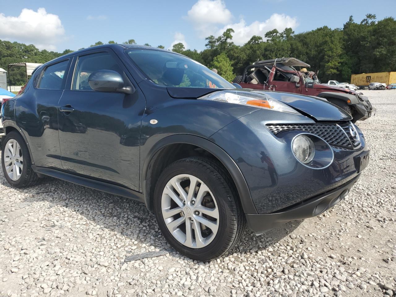 2013 Nissan Juke S VIN: JN8AF5MR2DT213338 Lot: 61660584
