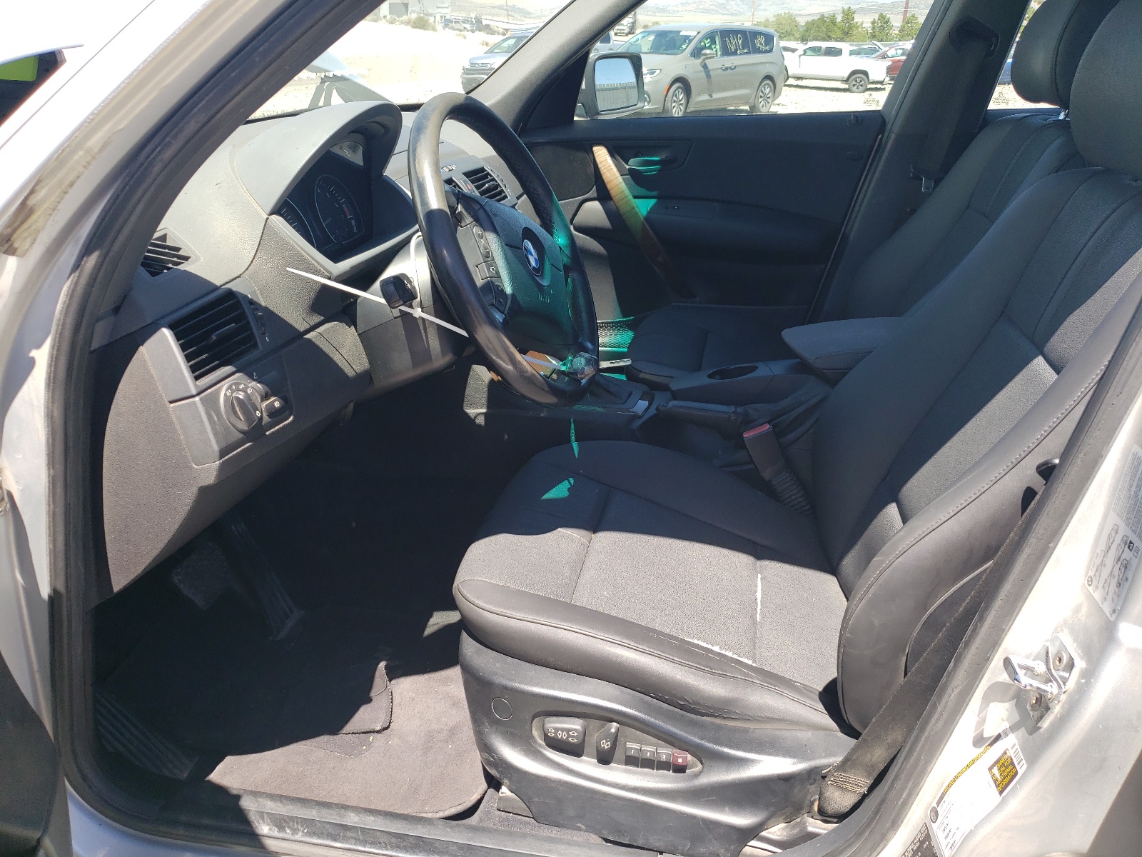 WBXPA73424WB29854 2004 BMW X3 2.5I