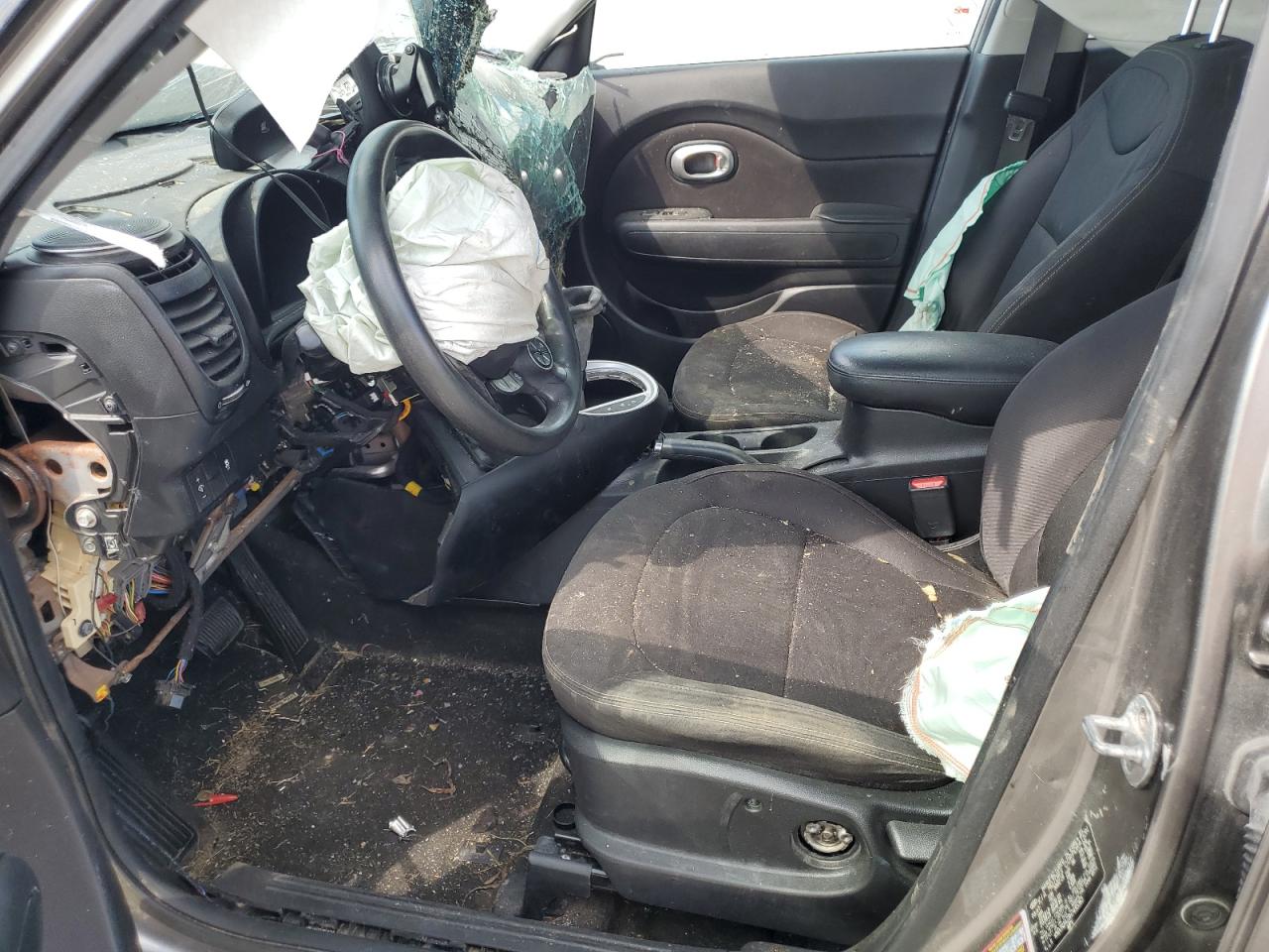 2017 Kia Soul VIN: KNDJN2A23H7495363 Lot: 61741284