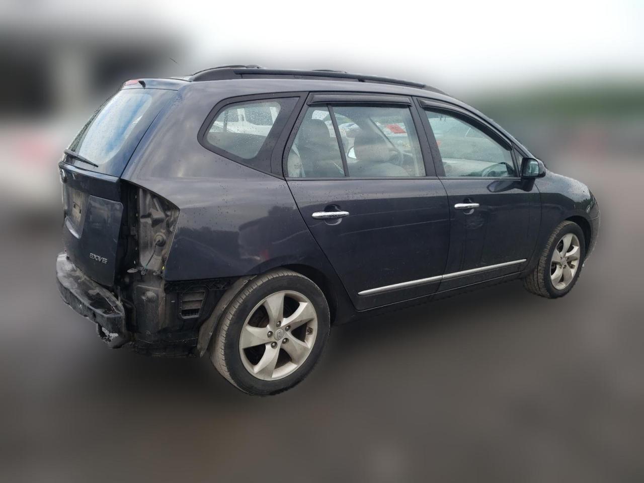 2008 Kia Rondo Lx VIN: KNAFG526787205075 Lot: 64561904