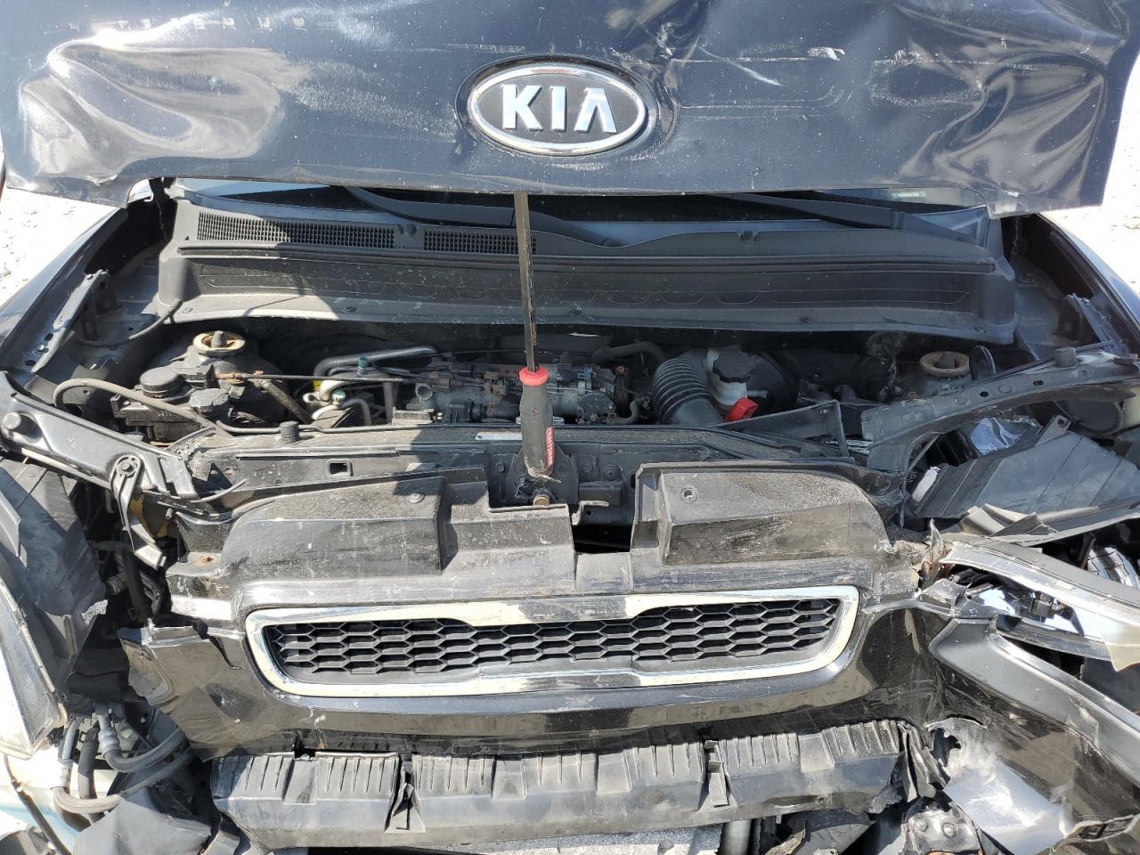 KNDJT2A21B7711160 2011 Kia Soul +