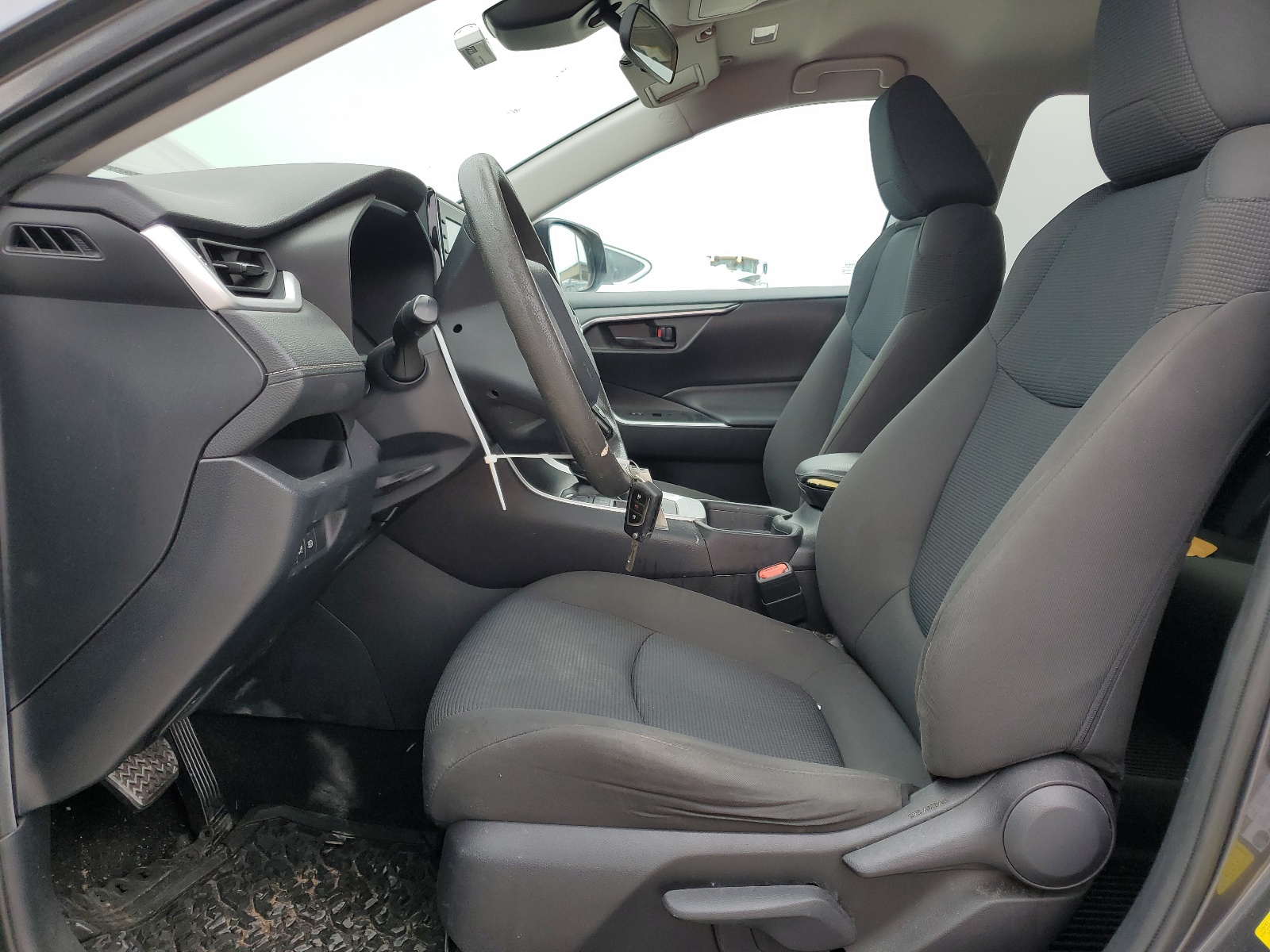 2T3H1RFV4LC062431 2020 Toyota Rav4 Le