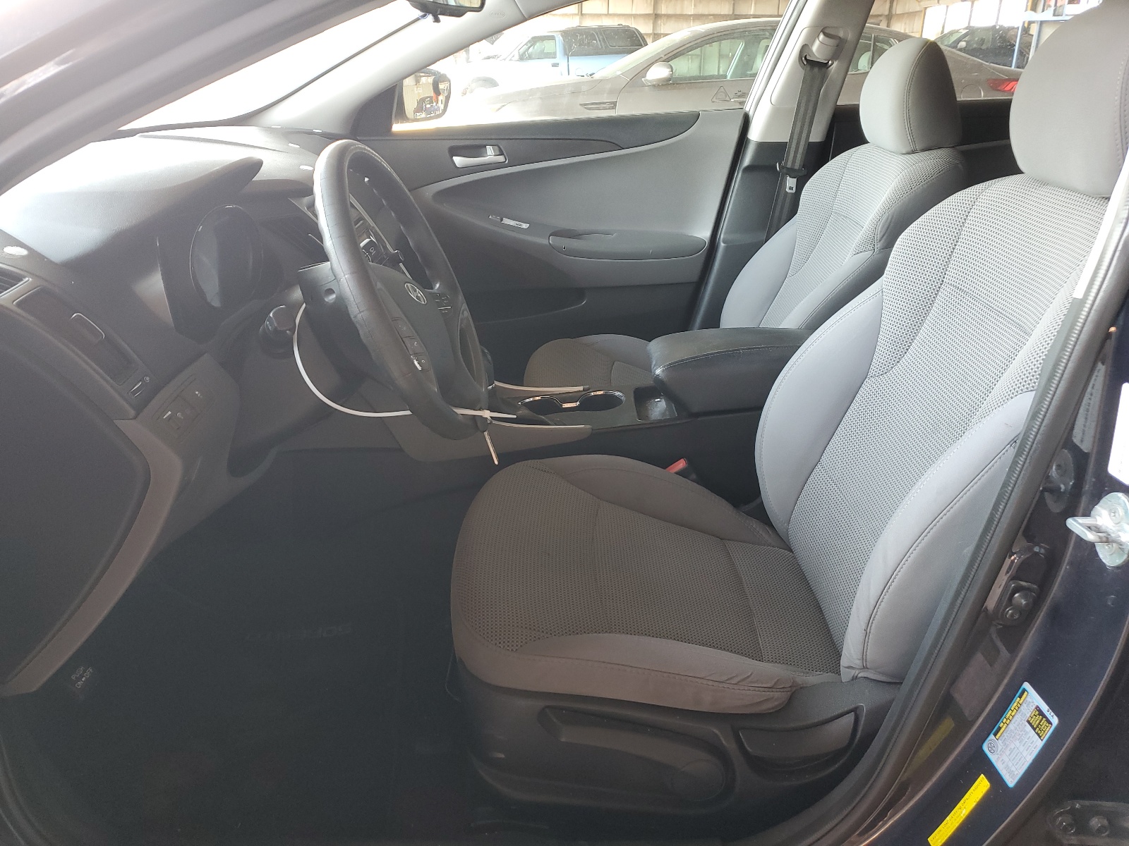 5NPEB4AC4DH810739 2013 Hyundai Sonata Gls