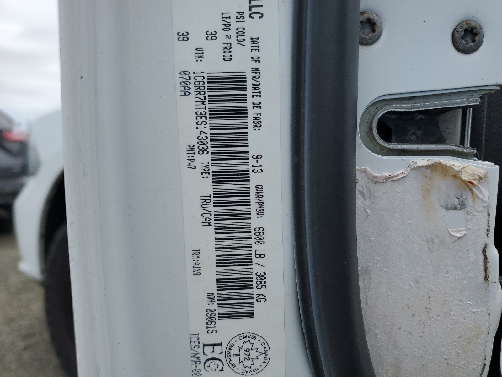 1C6RR7MT3ES143036 2014 Ram 1500 Sport