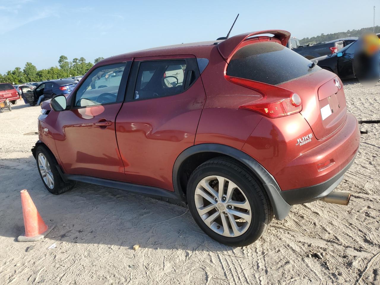 2014 Nissan Juke S VIN: JN8AF5MR4ET351240 Lot: 61283894