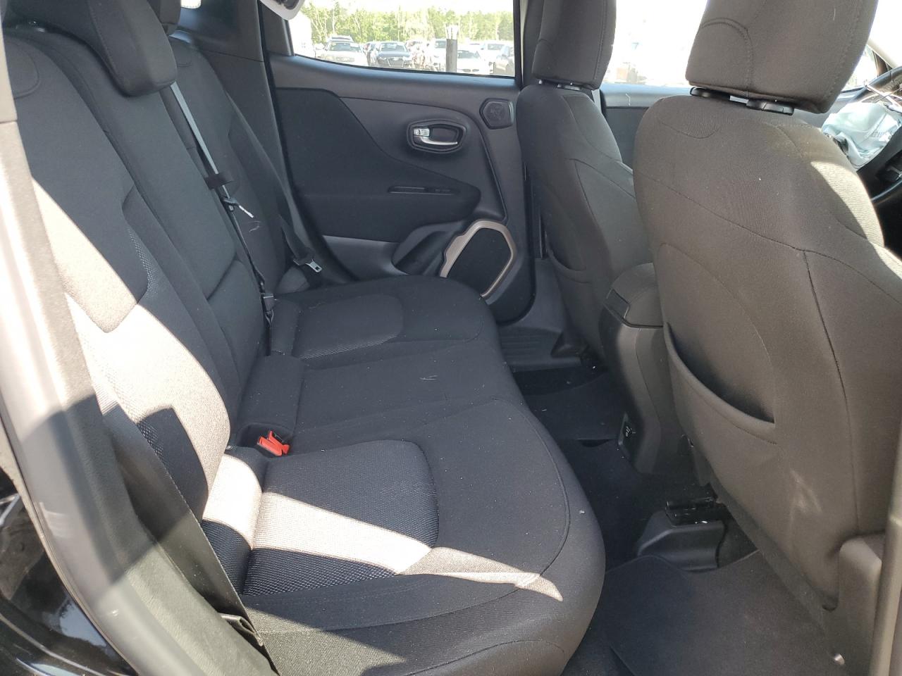 2015 Jeep Renegade Latitude VIN: ZACCJABT4FPB48274 Lot: 64183704