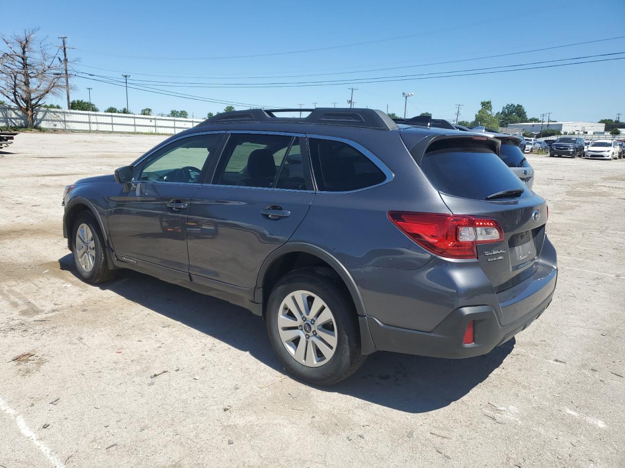 4S4BSAFC4K3363828 2019 Subaru Outback 2.5I Premium